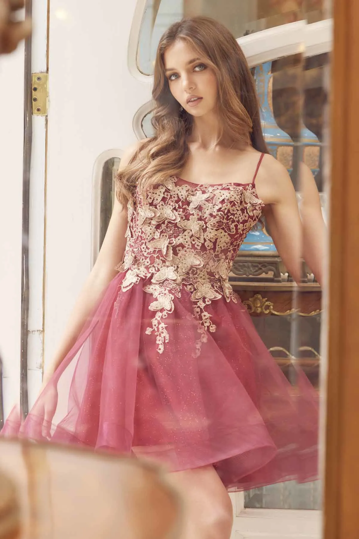 3D Butterfly Applique Bodice Tulle Skirt Short Cocktail Dress