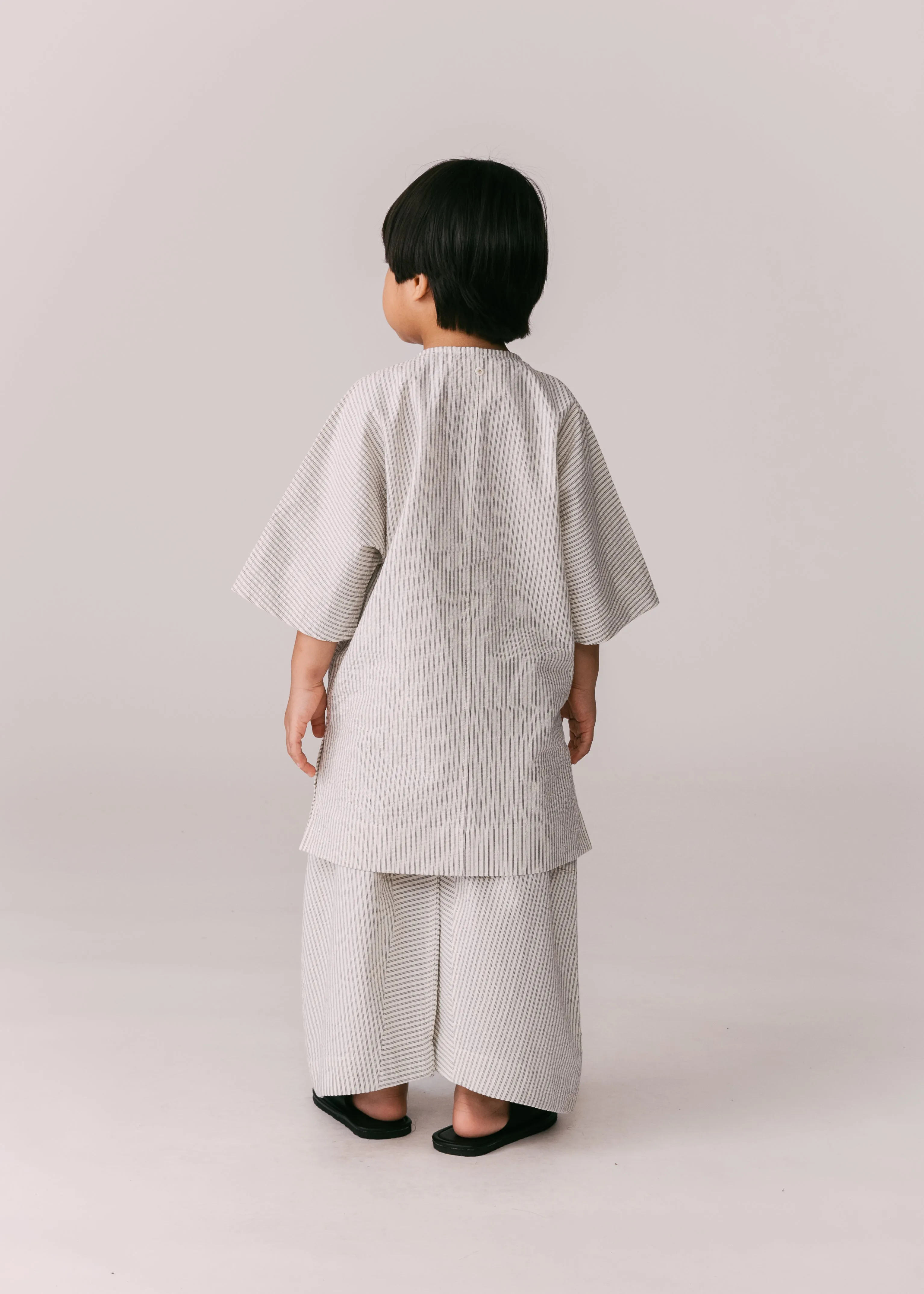Kids: Tahan Pants (Black Stripe)