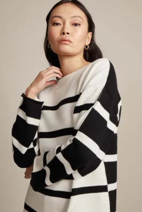 Marco Polo Reversible Stripe Knit in Ivory Black