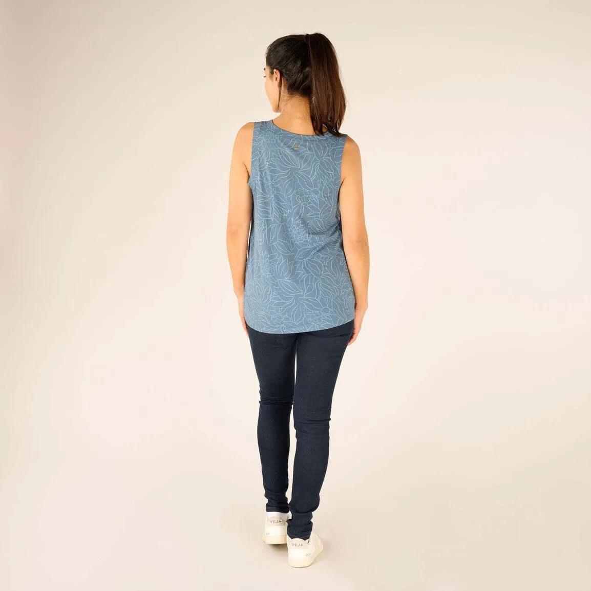 W's Neha V-Neck Tank Top - Modal & Organic cotton